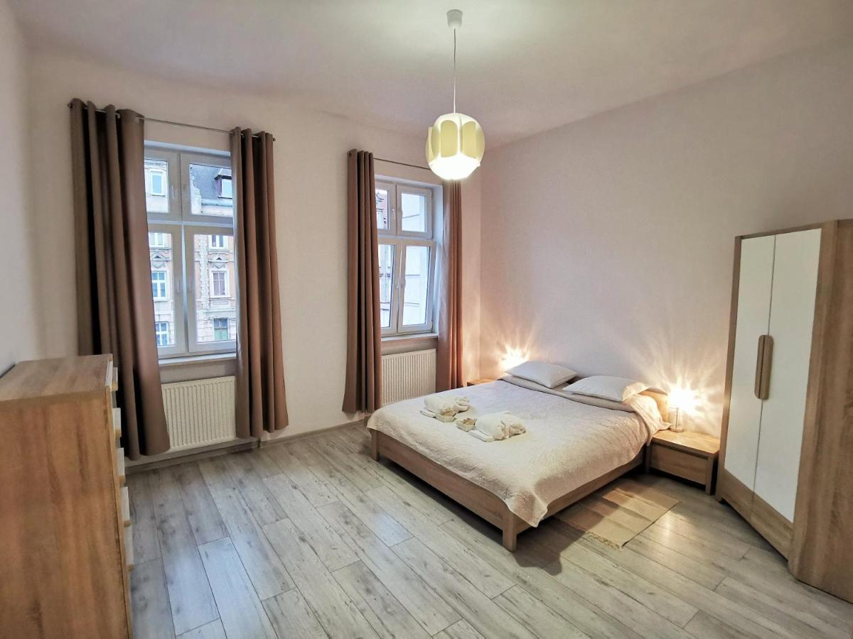 Apartament Seven Daire Legnica Dış mekan fotoğraf